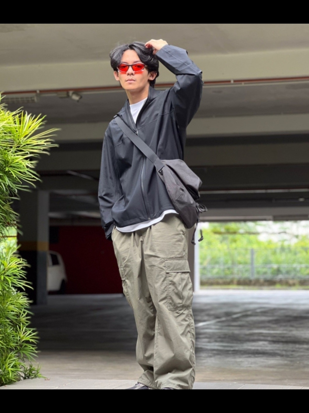 Uniqlo Men LIKE NEW Navy Blocktech Hooded Rain Jacket Parka M Men
